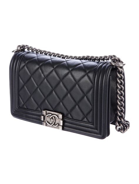 chanel boy flap bag size|Chanel boy small quilted bag.